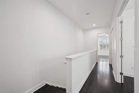 Adosado en venta en Tampa, Florida, 3 dormitorios, 191.94 m2 № 1743779 - foto 24