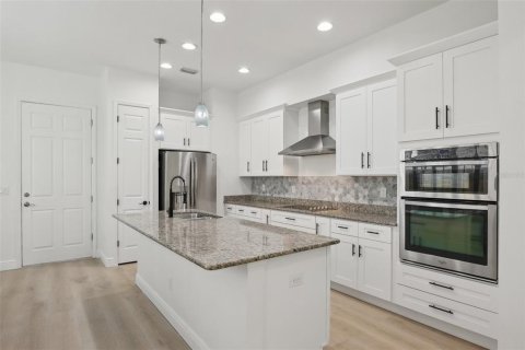 Adosado en venta en Tampa, Florida, 3 dormitorios, 191.94 m2 № 1743779 - foto 17