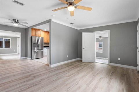 Casa en venta en Saint Pete Beach, Florida, 3 dormitorios, 130.71 m2 № 1831598 - foto 16