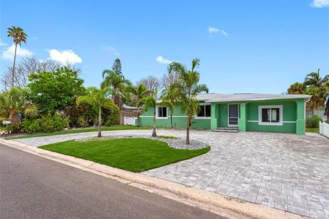 Casa en venta en Saint Pete Beach, Florida, 3 dormitorios, 130.71 m2 № 1831598 - foto 27