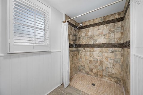 House in Clearwater, Florida 4 bedrooms, 195.09 sq.m. № 2212873 - photo 30