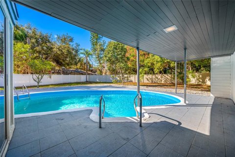 House in Clearwater, Florida 4 bedrooms, 195.09 sq.m. № 2212873 - photo 12