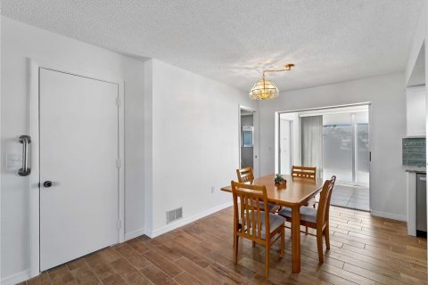 Villa ou maison à vendre à Venice, Floride: 2 chambres, 122.63 m2 № 2109482 - photo 11