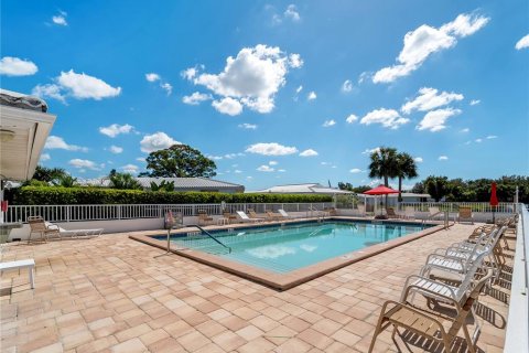 Villa ou maison à vendre à Venice, Floride: 2 chambres, 122.63 m2 № 2109482 - photo 21
