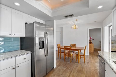 Villa ou maison à vendre à Venice, Floride: 2 chambres, 122.63 m2 № 2109482 - photo 4