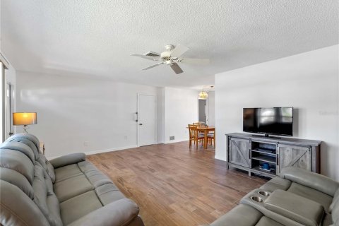 Villa ou maison à vendre à Venice, Floride: 2 chambres, 122.63 m2 № 2109482 - photo 12