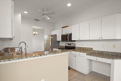 Copropriété à louer à Sarasota, Floride: 3 chambres, 189.99 m2 № 2419223 - photo 5