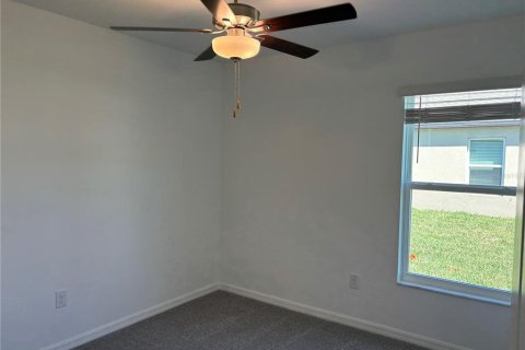 House in Plant City, Florida 4 bedrooms, 179.77 sq.m. № 2113742 - photo 24