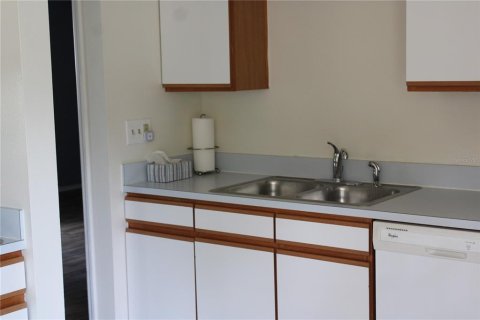 Casa en venta en Spring Hill, Florida, 3 dormitorios, 119.84 m2 № 1824977 - foto 23