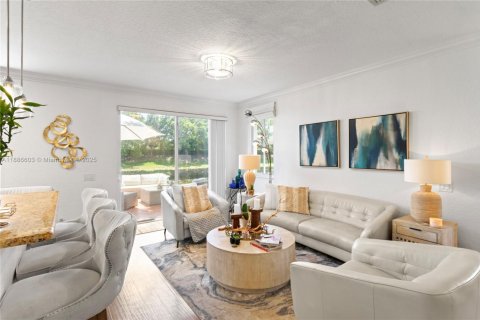 Villa ou maison à vendre à Weston, Floride: 4 chambres, 176.7 m2 № 1951106 - photo 9