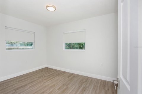 Casa en alquiler en Orlando, Florida, 3 dormitorios, 96.9 m2 № 1913925 - foto 27