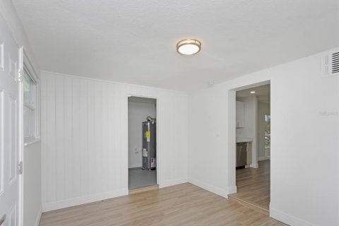 Casa en alquiler en Orlando, Florida, 3 dormitorios, 96.9 m2 № 1913925 - foto 20