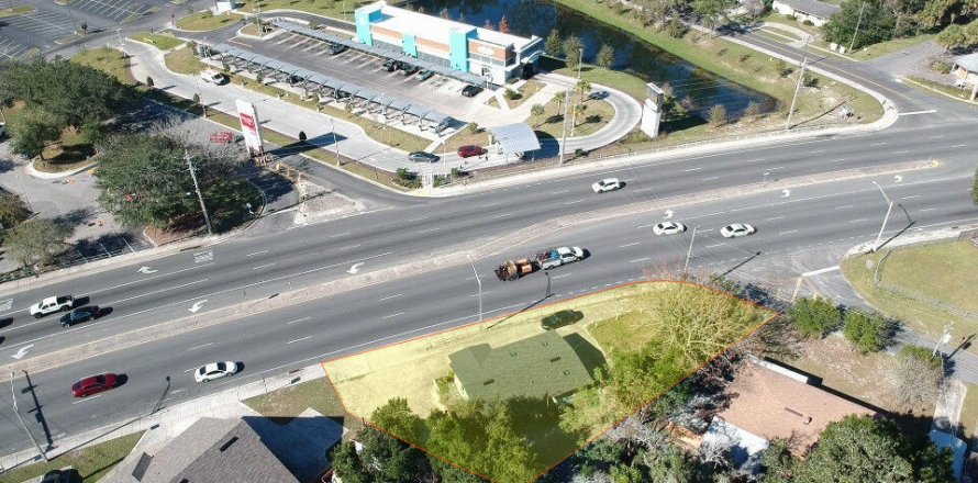 Immobilier commercial à Jacksonville, Floride 104.24 m2 № 887244