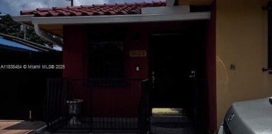 Condominio en Miami, Florida, 3 dormitorios № 1841358
