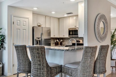 Condominio en venta en Bradenton, Florida, 3 dormitorios, 161.74 m2 № 1761471 - foto 17