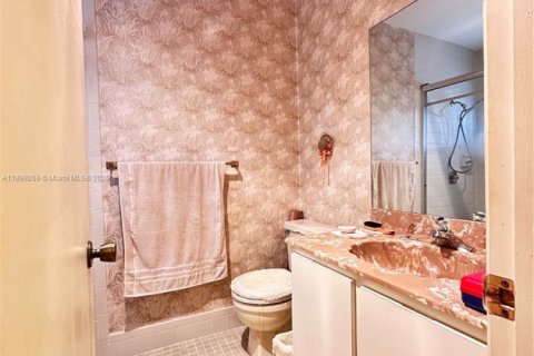 Villa ou maison à vendre à Coconut Creek, Floride: 3 chambres, 153.85 m2 № 1951296 - photo 18