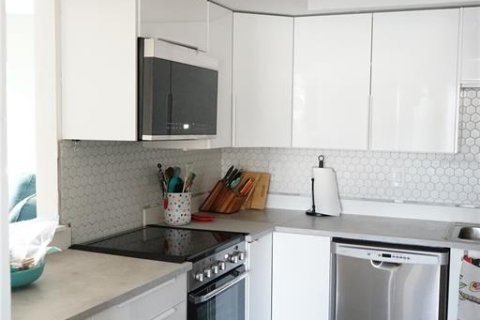 Condo in Sun City Center, Florida, 2 bedrooms  № 1718572 - photo 7