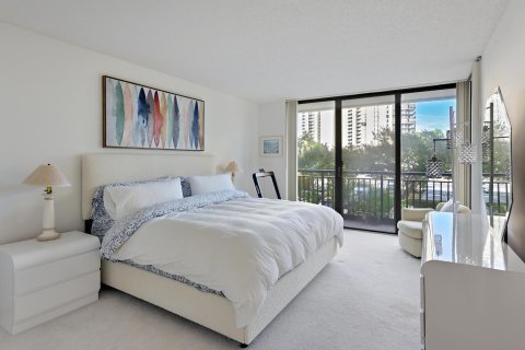 Copropriété à vendre à West Palm Beach, Floride: 3 chambres, 240.43 m2 № 2246453 - photo 16
