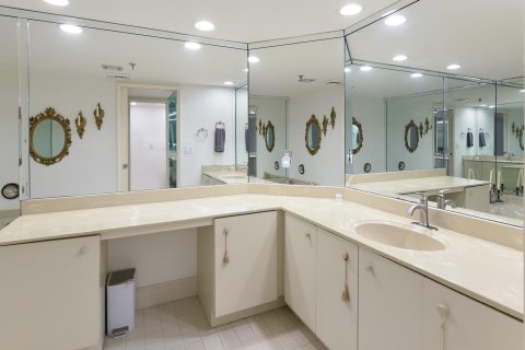 Copropriété à vendre à West Palm Beach, Floride: 3 chambres, 240.43 m2 № 2246453 - photo 13