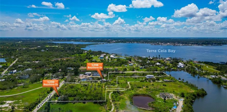 Land in Terra Ceia, Florida № 1895193
