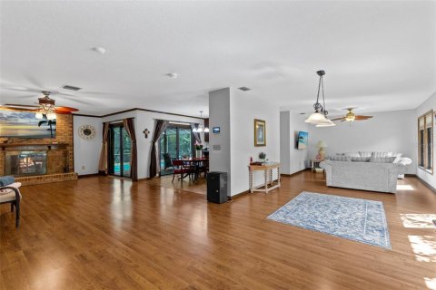 Villa ou maison à vendre à DeLand, Floride: 3 chambres, 197.32 m2 № 2415124 - photo 18