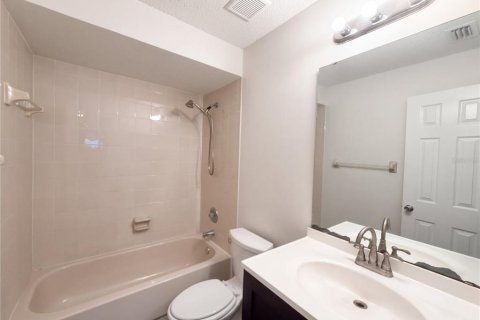 Villa ou maison à vendre à Valrico, Floride: 3 chambres, 123 m2 № 2415032 - photo 17