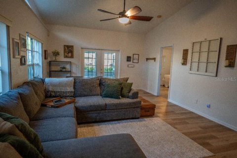 Casa en venta en Wesley Chapel, Florida, 3 dormitorios, 140.47 m2 № 1909547 - foto 2