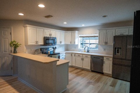 Casa en venta en Wesley Chapel, Florida, 3 dormitorios, 140.47 m2 № 1909547 - foto 3