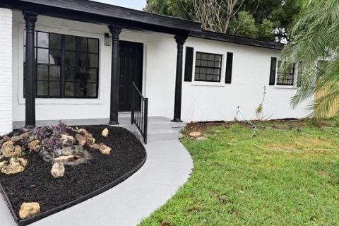 Villa ou maison à vendre à Orlando, Floride: 4 chambres, 149.85 m2 № 2415359 - photo 4