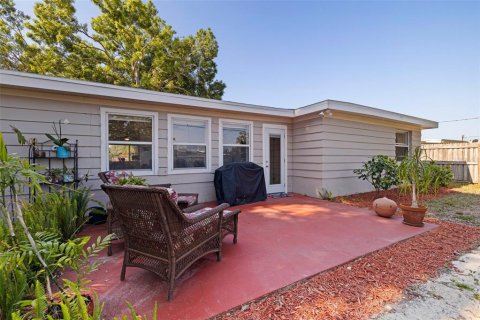 Casa en venta en Saint Petersburg, Florida, 4 dormitorios, 152.36 m2 № 1643124 - foto 30