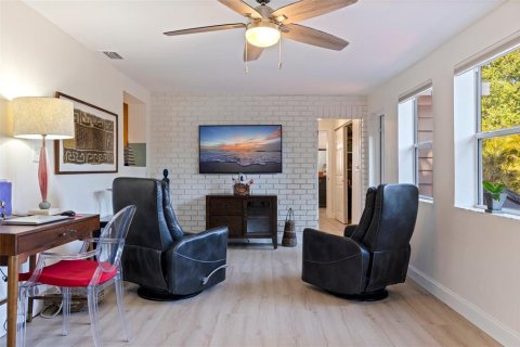 Casa en venta en Saint Petersburg, Florida, 4 dormitorios, 152.36 m2 № 1643124 - foto 14