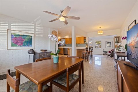 Casa en venta en Saint Petersburg, Florida, 4 dormitorios, 152.36 m2 № 1643124 - foto 5