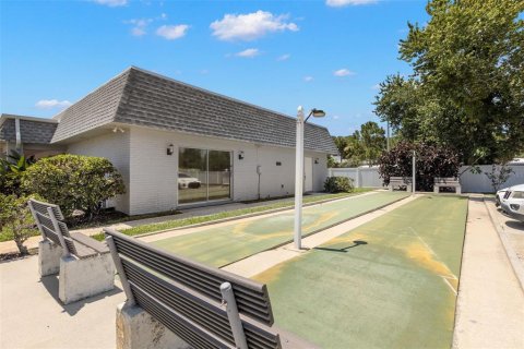 House in Largo, Florida 1 bedroom, 76.64 sq.m. № 1785053 - photo 30