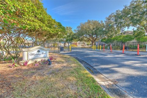 Condo in Tampa, Florida, 2 bedrooms  № 2379733 - photo 23