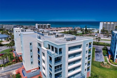 Copropriété à vendre à New Smyrna Beach, Floride: 3 chambres, 157.75 m2 № 1549747 - photo 17