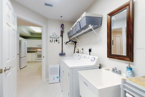 Condominio en venta en New Smyrna Beach, Florida, 3 dormitorios, 157.75 m2 № 1549747 - foto 9