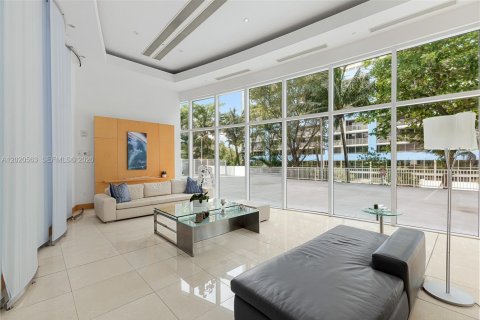 Condominio en venta en Miami, Florida, 1 dormitorio, 73.49 m2 № 2154882 - foto 26