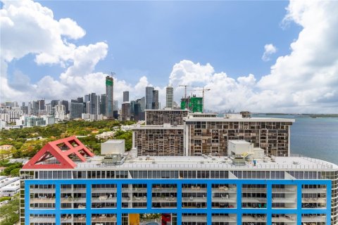 Condominio en venta en Miami, Florida, 1 dormitorio, 73.49 m2 № 2154882 - foto 6