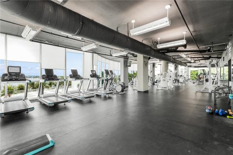 Condominio en venta en Miami, Florida, 1 dormitorio, 73.49 m2 № 2154882 - foto 22
