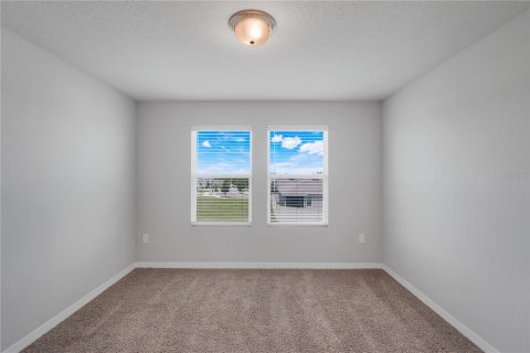 Casa en venta en Haines City, Florida, 4 dormitorios, 219.62 m2 № 1831211 - foto 16