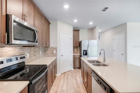 Casa en venta en Haines City, Florida, 4 dormitorios, 219.62 m2 № 1831211 - foto 12