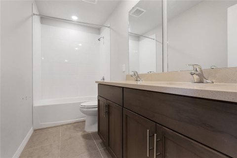Casa en venta en Haines City, Florida, 4 dormitorios, 219.62 m2 № 1831211 - foto 29