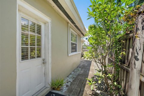 Casa en venta en Saint Petersburg, Florida, 2 dormitorios, 71.35 m2 № 1908268 - foto 14