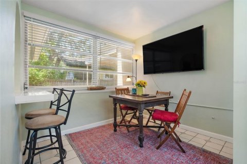 Villa ou maison à vendre à Saint Petersburg, Floride: 2 chambres, 71.35 m2 № 1908268 - photo 8