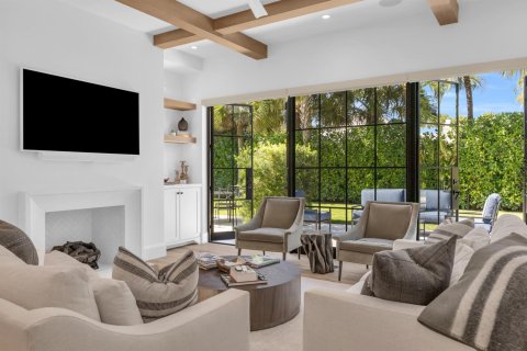 House in Jupiter Island, Florida 4 bedrooms, 321.26 sq.m. № 2082105 - photo 10