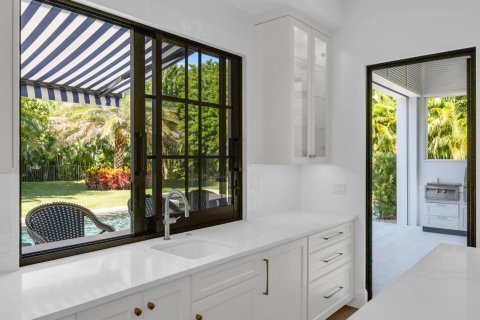 House in Jupiter Island, Florida 4 bedrooms, 321.26 sq.m. № 2082105 - photo 23