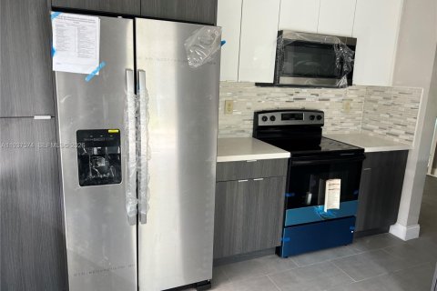 Casa en venta en Oakland Park, Florida, 3 dormitorios, 106.28 m2 № 2053485 - foto 6