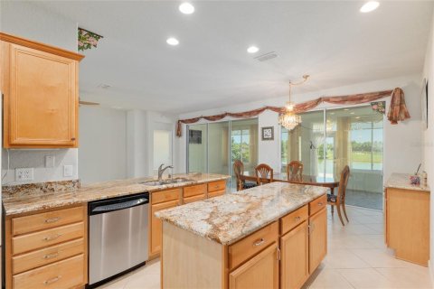 House in Ocala, Florida 3 bedrooms, 197.14 sq.m. № 1741111 - photo 16