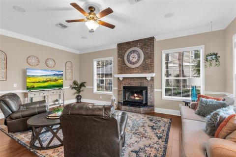 Casa en venta en Kissimmee, Florida, 6 dormitorios, 432.37 m2 № 2114200 - foto 11