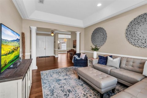 Casa en venta en Kissimmee, Florida, 6 dormitorios, 432.37 m2 № 2114200 - foto 6